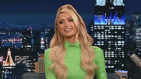 Paris Hilton Laughs off Wardrobe Malfunction on ‘Tonight Show’